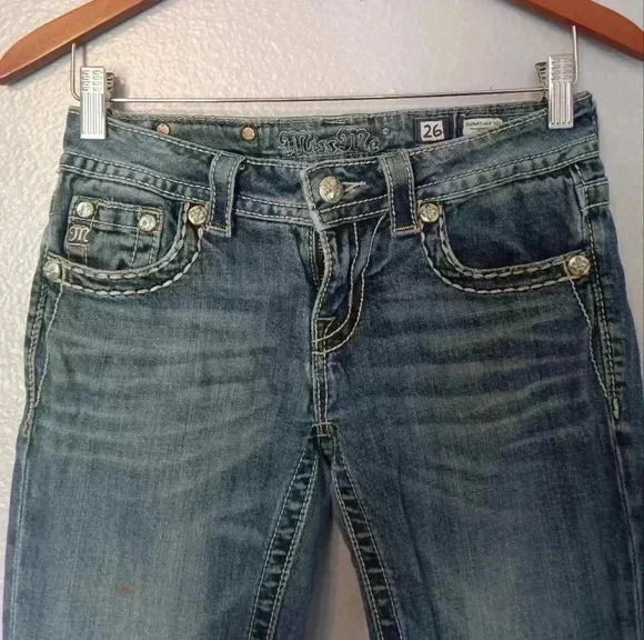 Miss Me Denim Distressed Sequined  Beaded pockets Jeans Size 26 - Picture 2 of 16